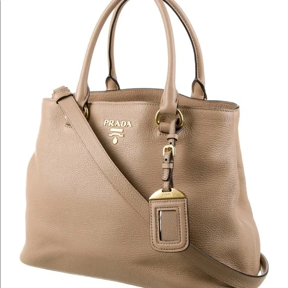 Prada bag - Picture 2 of 5